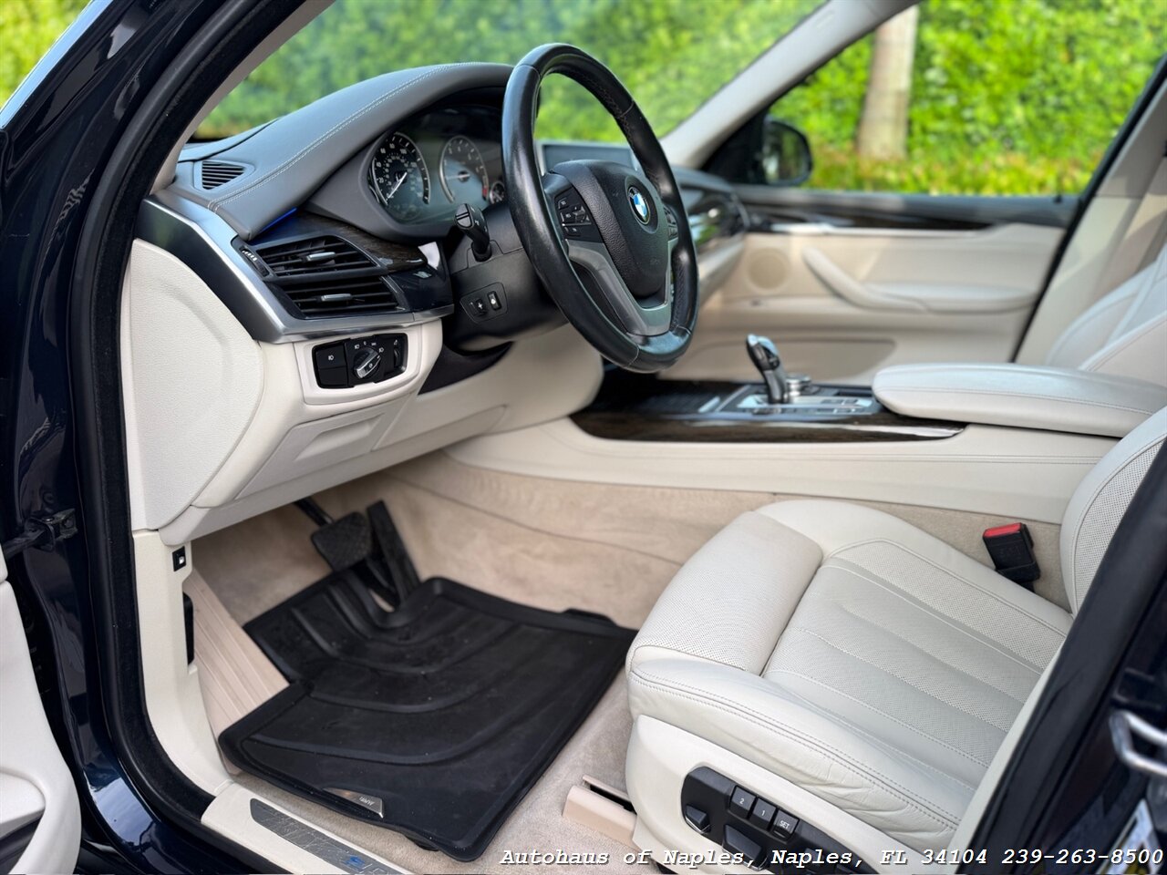 2016 BMW X5 xDrive40e   - Photo 51 - Naples, FL 34104