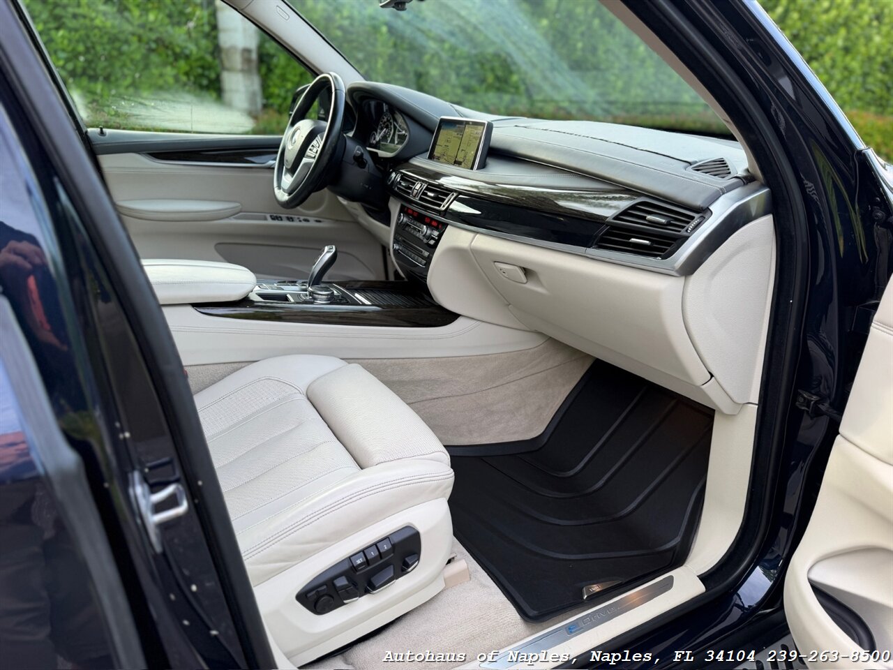 2016 BMW X5 xDrive40e   - Photo 35 - Naples, FL 34104