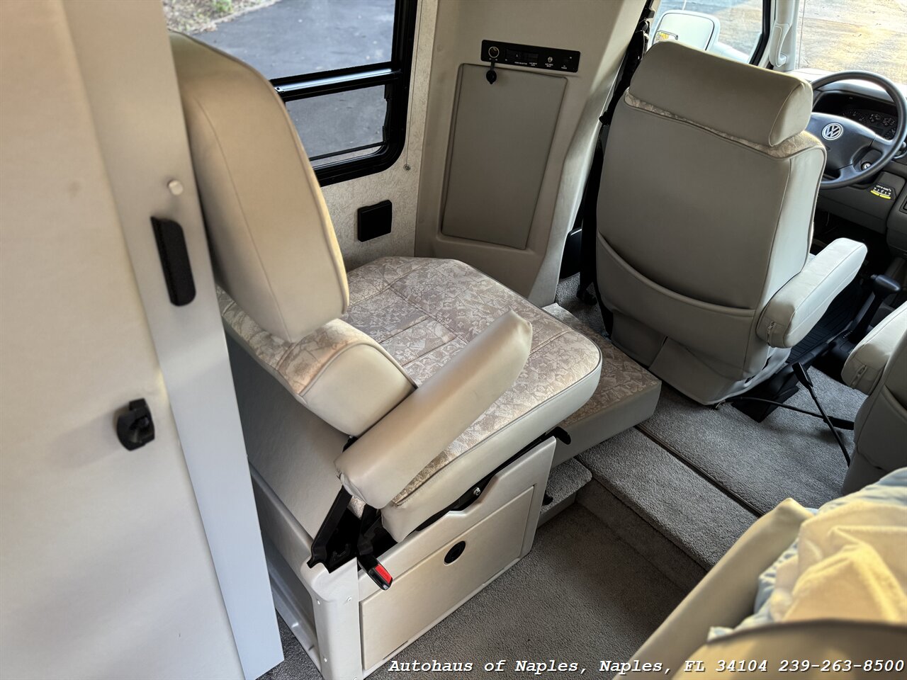 1999 VOLKSWAGEN RV222QD   - Photo 40 - Naples, FL 34104