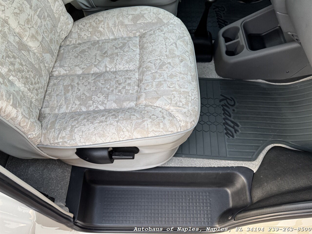 1999 VOLKSWAGEN RV222QD   - Photo 62 - Naples, FL 34104