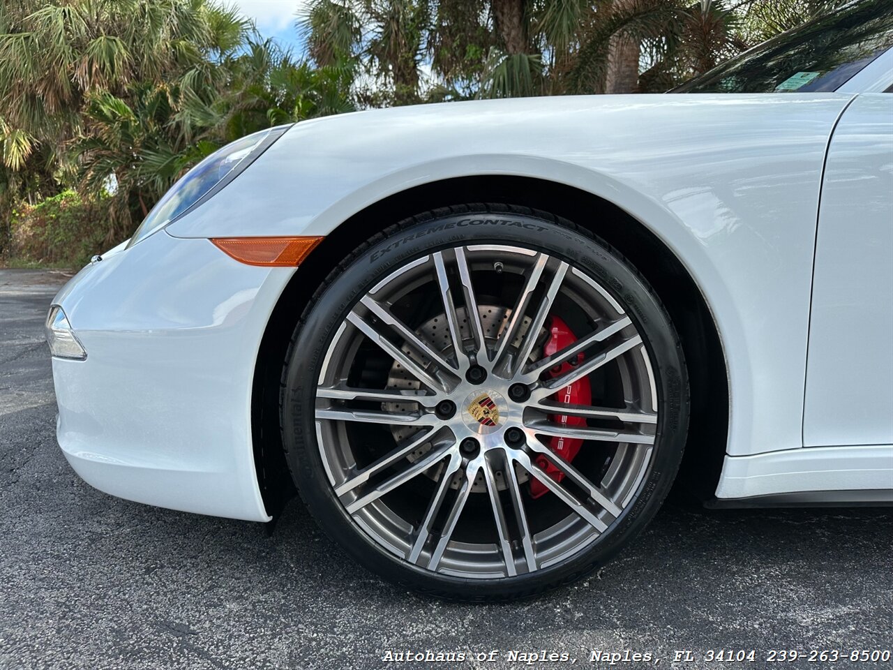 2015 Porsche 911 Carrera 4S Cabriolet   - Photo 8 - Naples, FL 34104