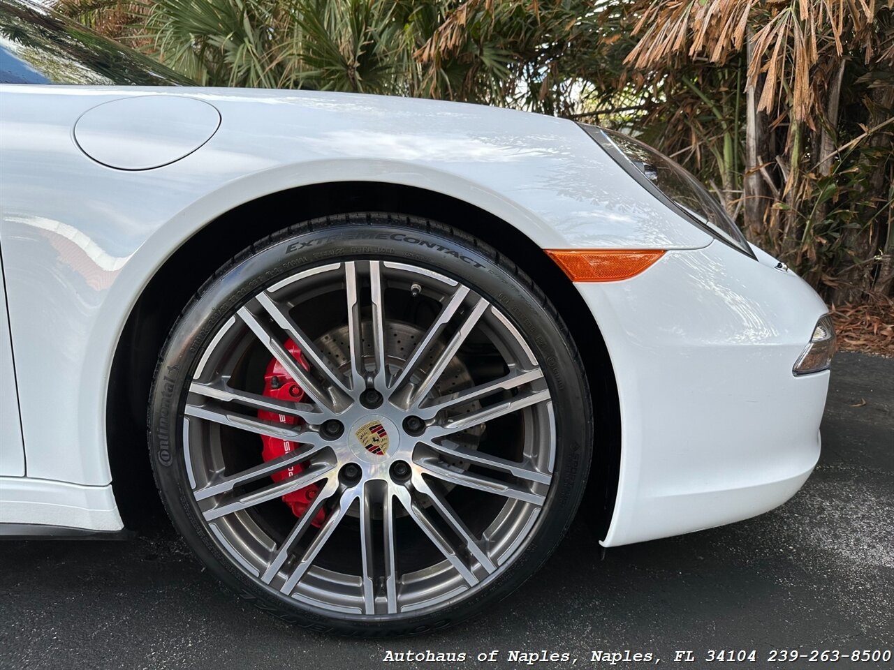 2015 Porsche 911 Carrera 4S Cabriolet   - Photo 19 - Naples, FL 34104