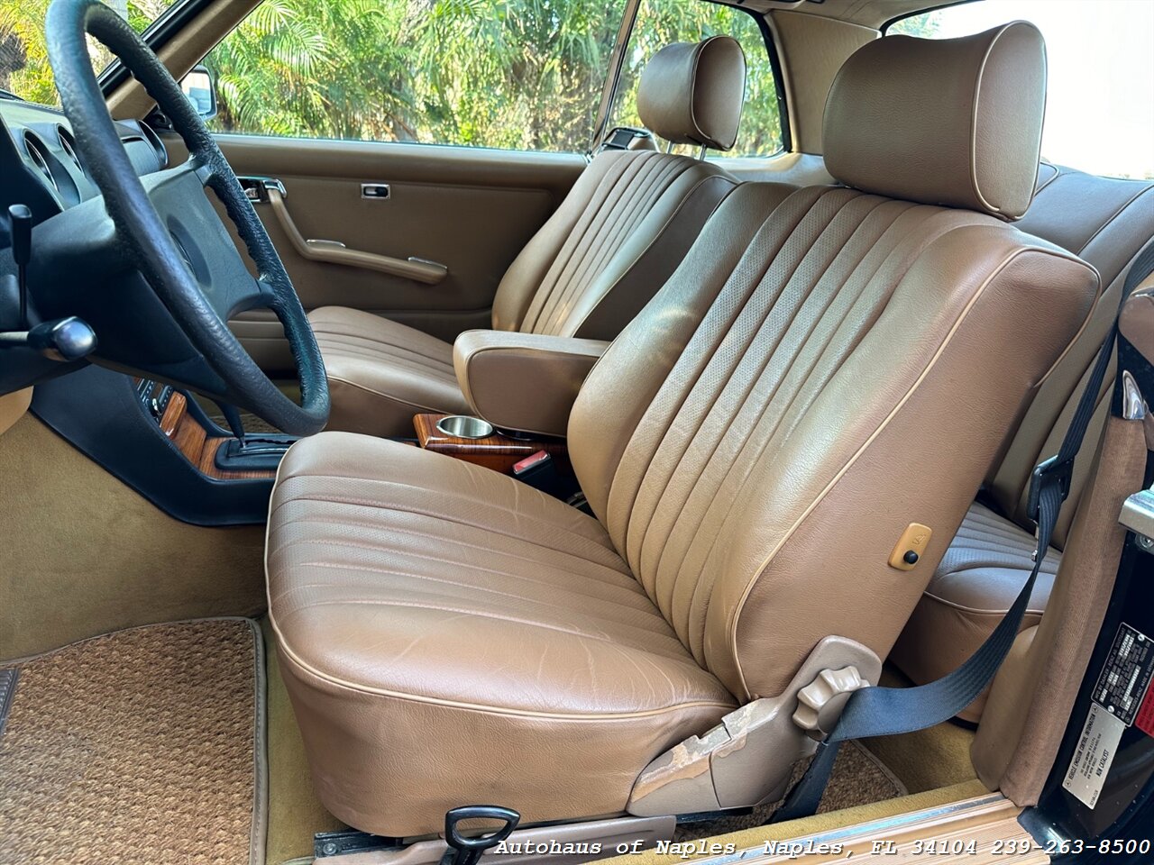 1982 Mercedes-Benz 300 CD   - Photo 31 - Naples, FL 34104