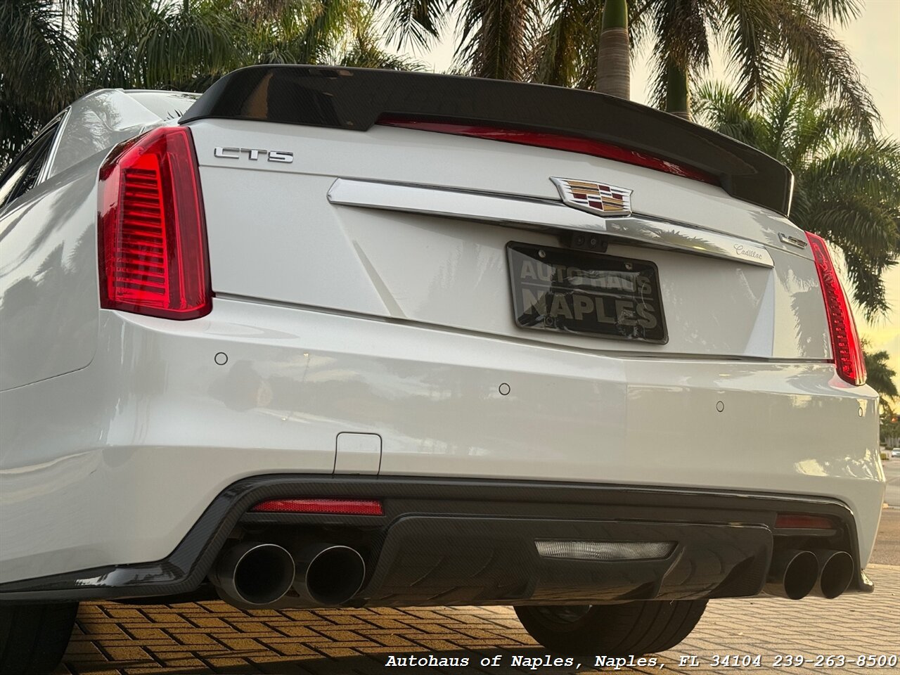 2017 Cadillac CTS-V - Photo 27 - Naples, FL 34104