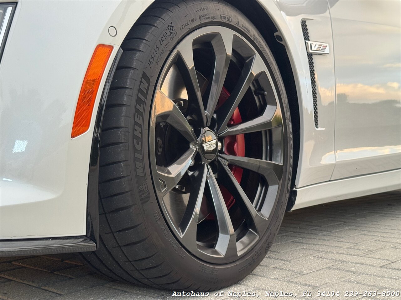 2017 Cadillac CTS-V - Photo 20 - Naples, FL 34104