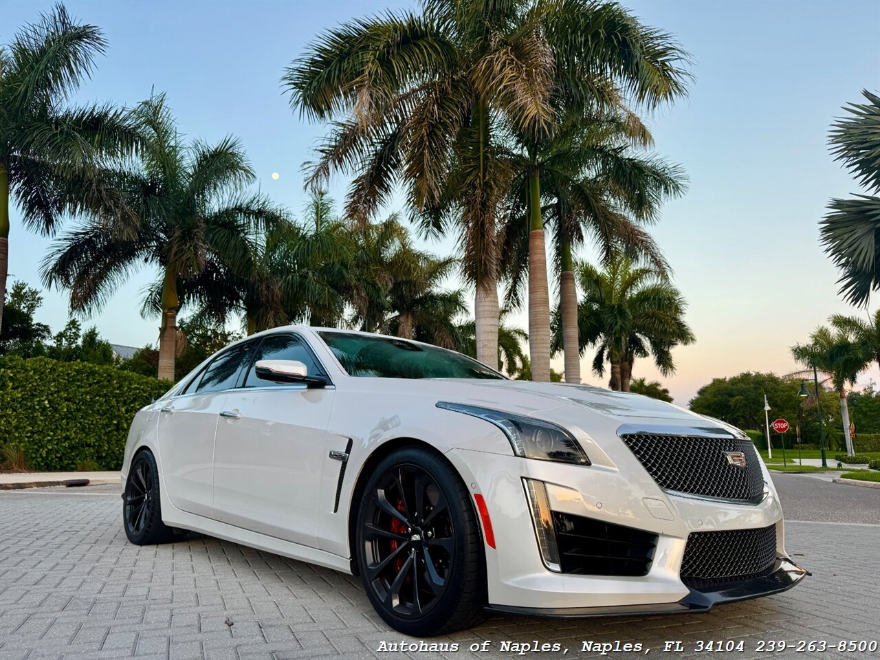 2017 Cadillac CTS-V   - Photo 1 - Naples, FL 34104