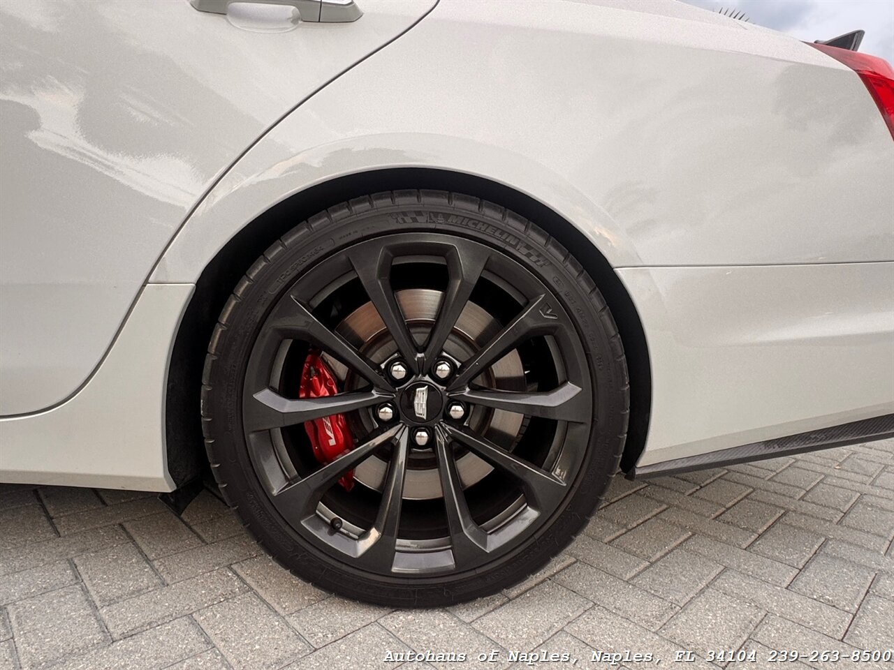 2017 Cadillac CTS-V - Photo 24 - Naples, FL 34104