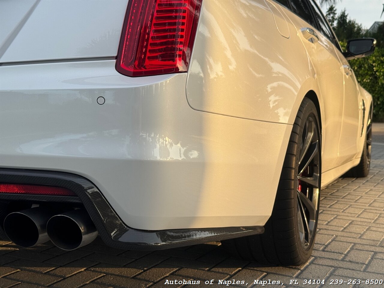 2017 Cadillac CTS-V - Photo 21 - Naples, FL 34104