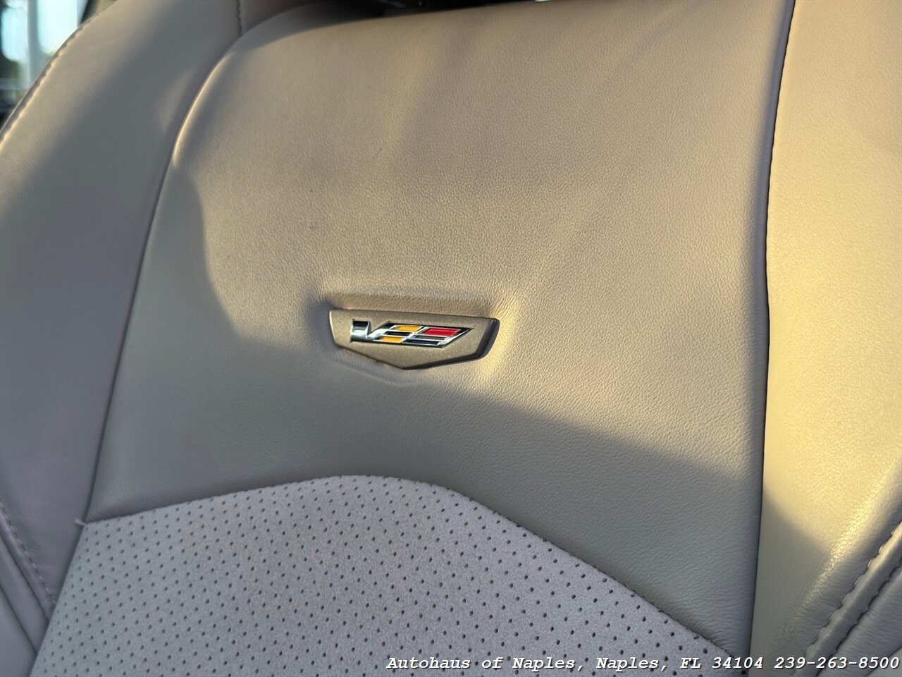 2017 Cadillac CTS-V - Photo 35 - Naples, FL 34104
