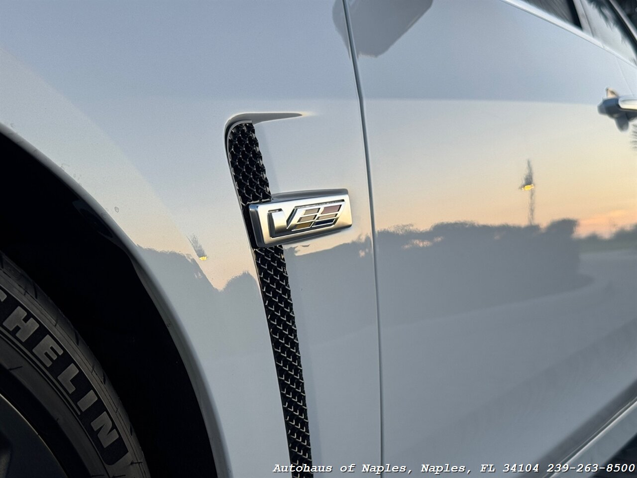 2017 Cadillac CTS-V - Photo 13 - Naples, FL 34104