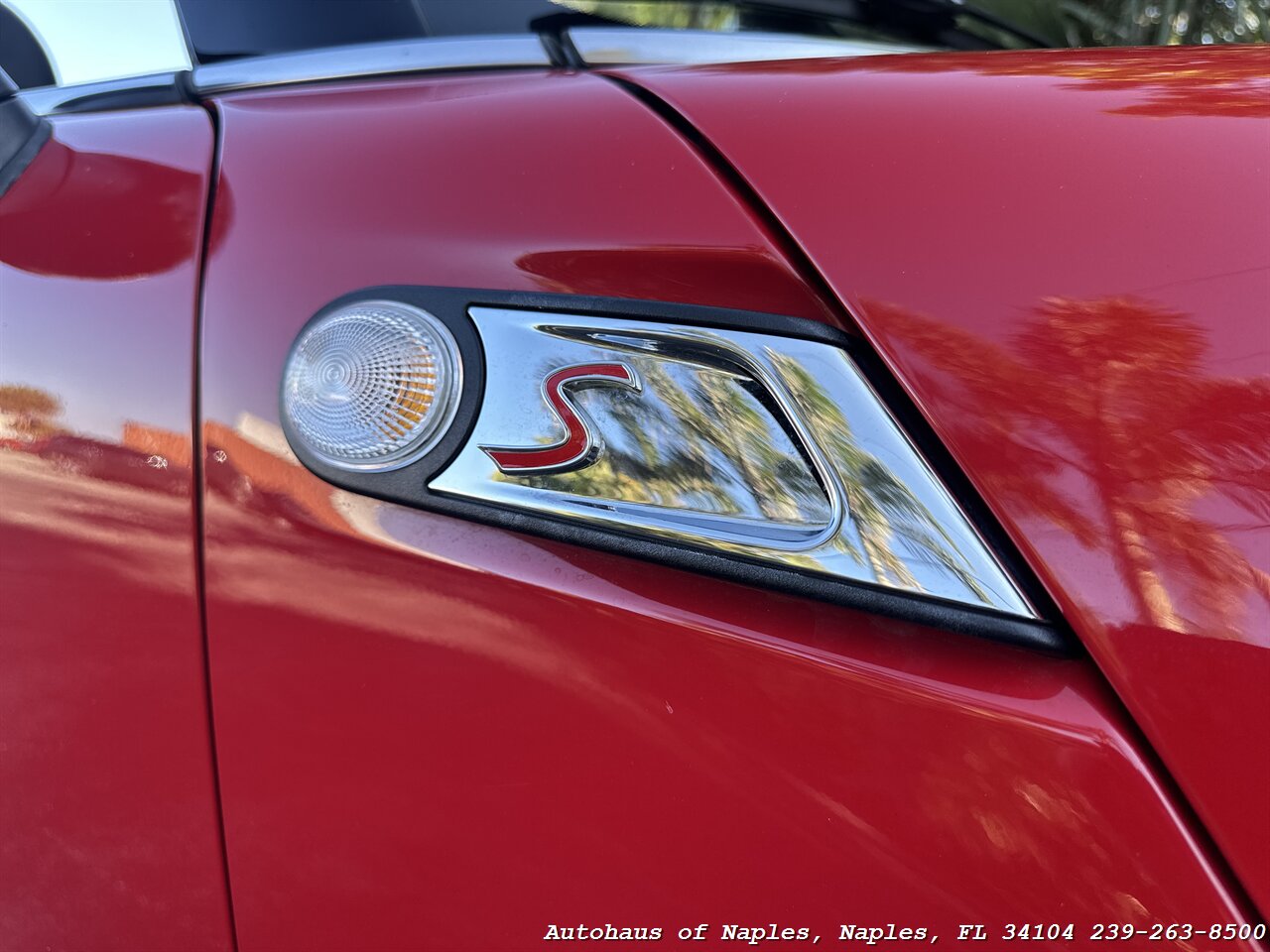 2015 MINI Convertible Cooper S   - Photo 20 - Naples, FL 34104