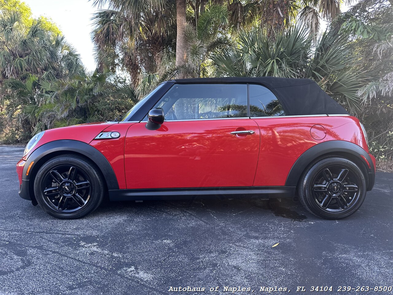 2015 MINI Convertible Cooper S   - Photo 5 - Naples, FL 34104