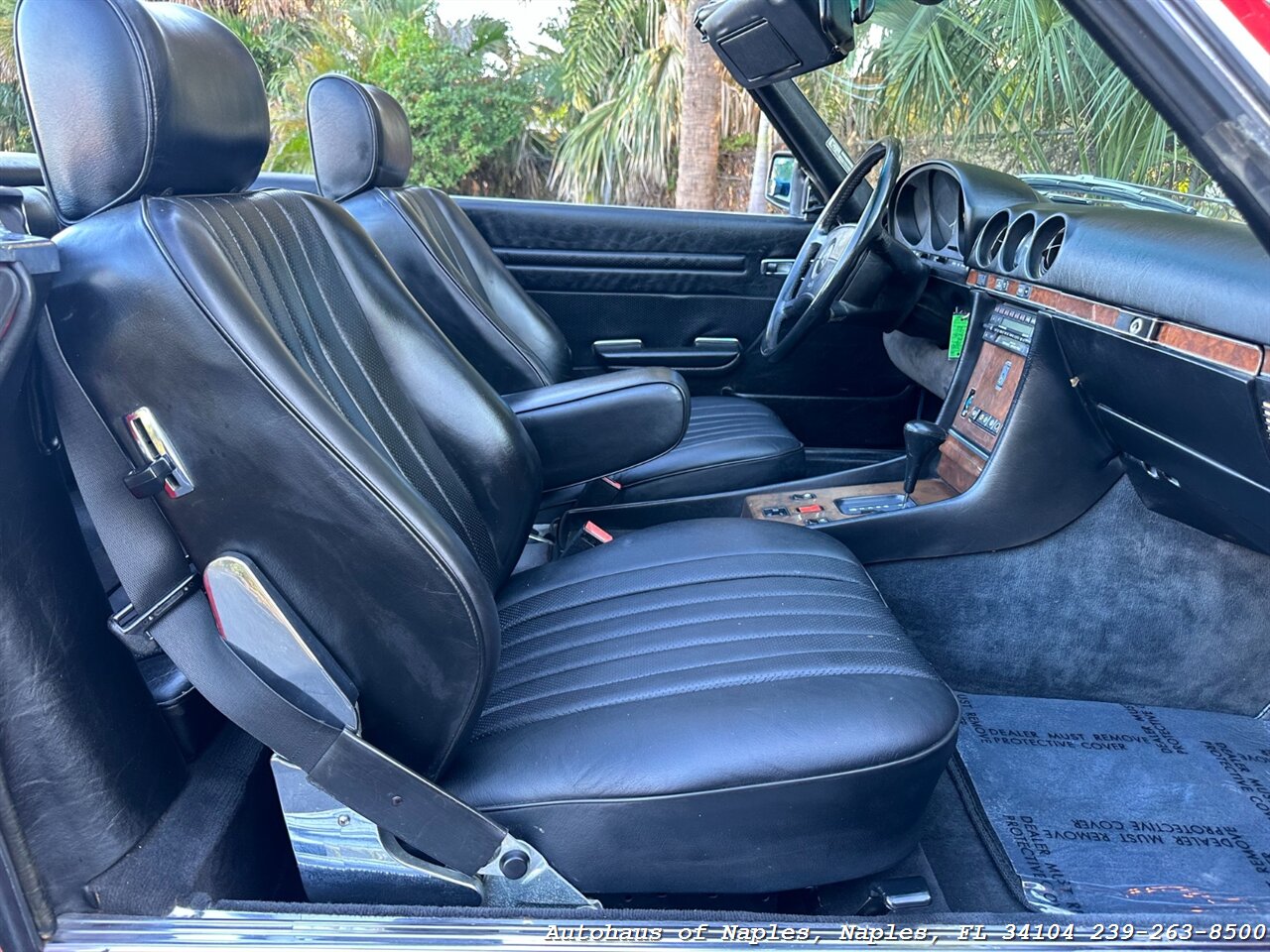 1987 Mercedes-Benz 560 SL w/ Hardtop   - Photo 30 - Naples, FL 34104