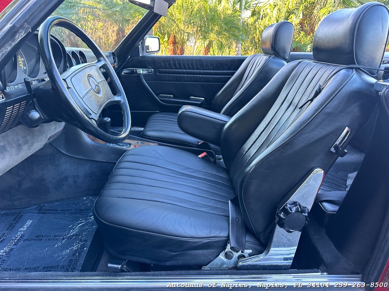 1987 Mercedes-Benz 560 SL w/ Hardtop   - Photo 25 - Naples, FL 34104