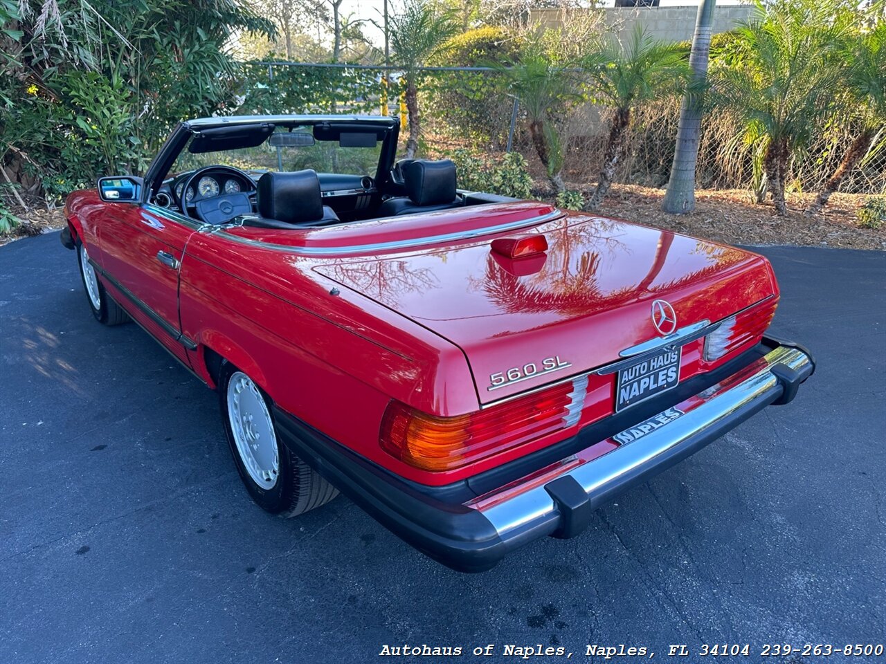 1987 Mercedes-Benz 560 SL w/ Hardtop   - Photo 22 - Naples, FL 34104