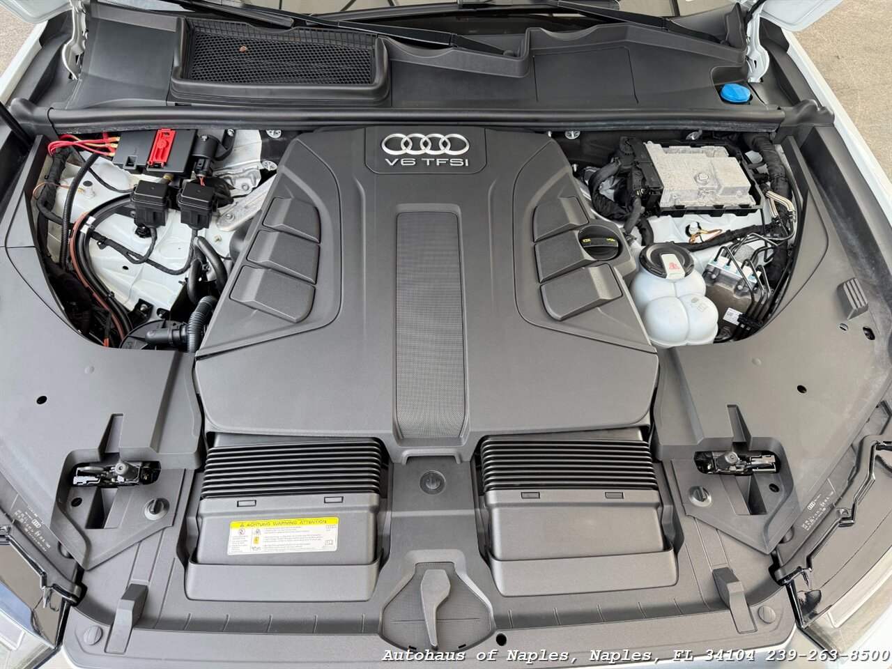 2018 Audi Q7 3.0T quattro Prestige   - Photo 14 - Naples, FL 34104