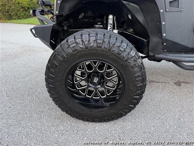 2017 Jeep Wrangler Unlimited Sport - Photo 22 - Naples, FL 34104