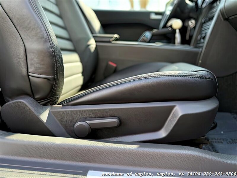 2007 Ford Mustang Shelby GT - Photo 52 - Naples, FL 34104