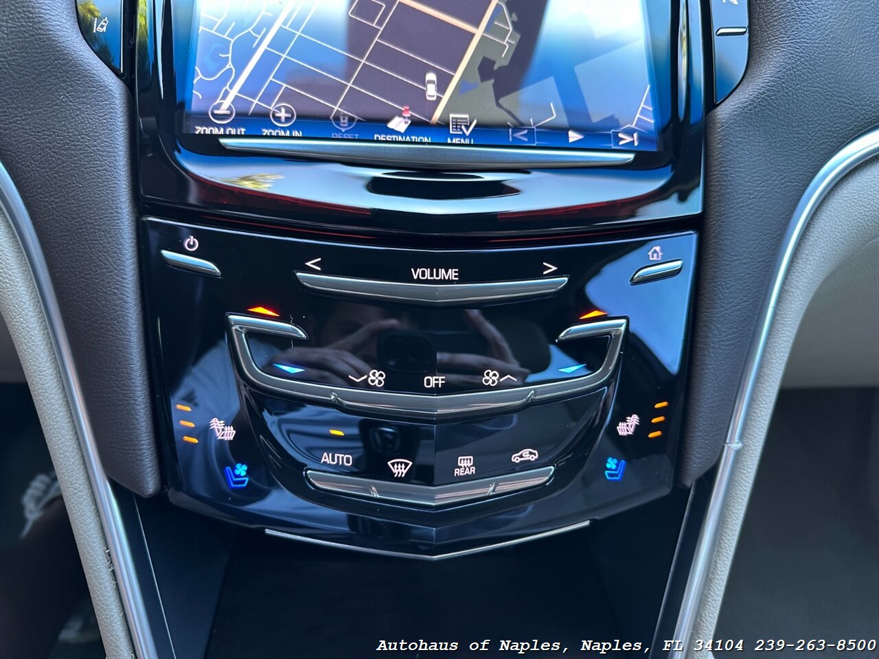 2013 Cadillac XTS Luxury Collection   - Photo 43 - Naples, FL 34104