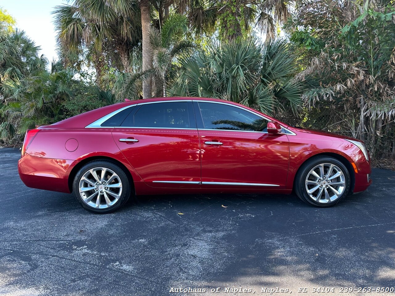 2013 Cadillac XTS Luxury Collection   - Photo 13 - Naples, FL 34104