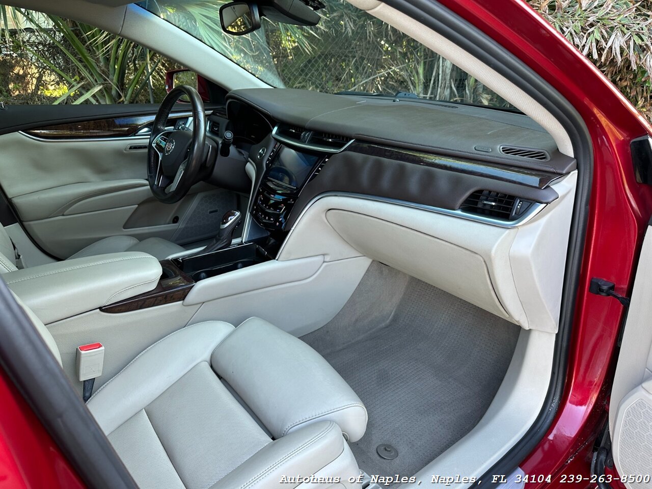 2013 Cadillac XTS Luxury Collection   - Photo 30 - Naples, FL 34104