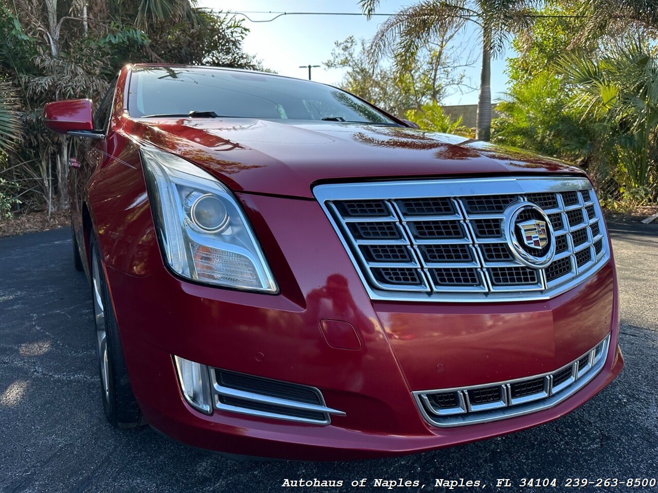 2013 Cadillac XTS Luxury Collection   - Photo 7 - Naples, FL 34104