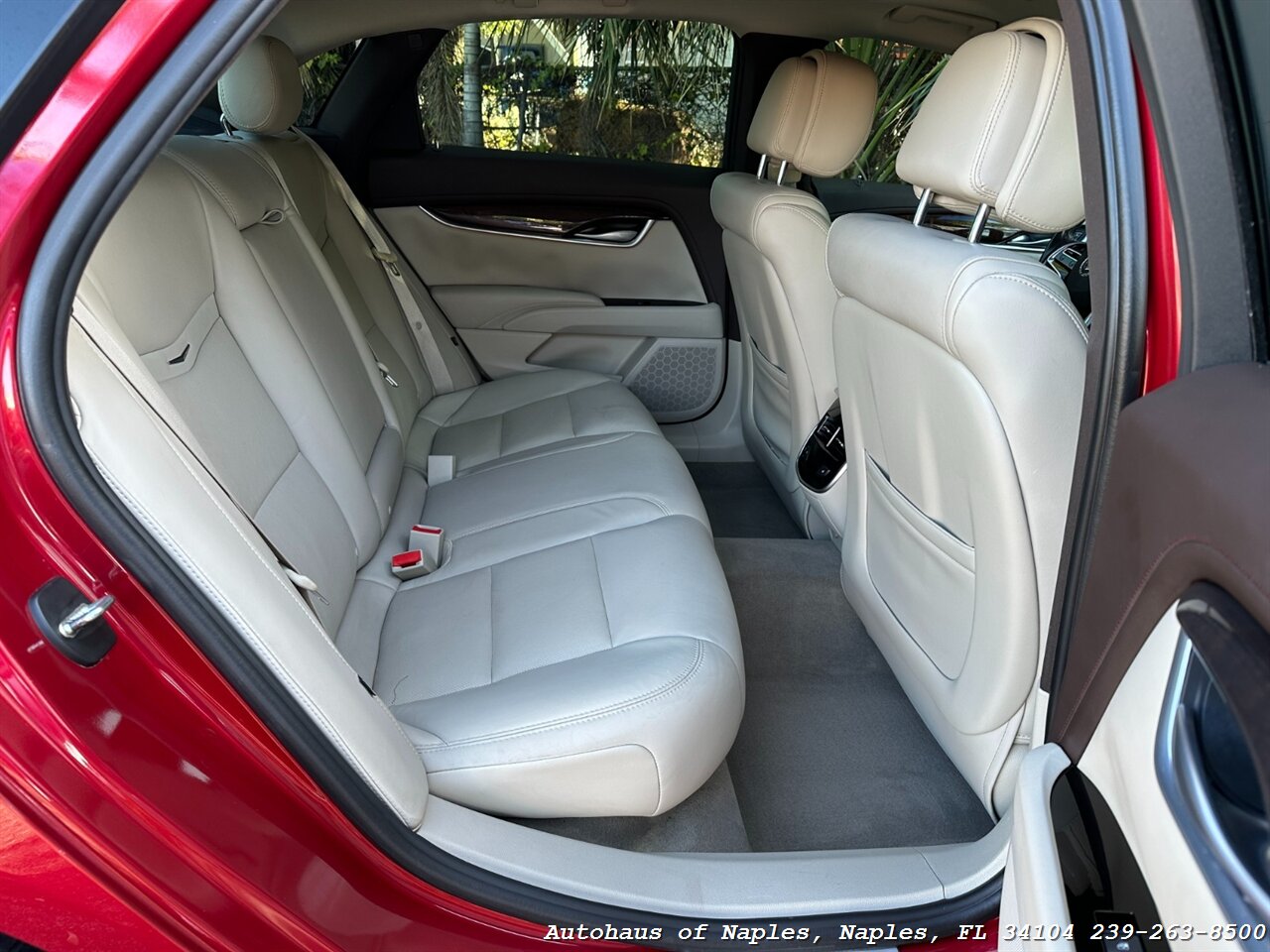 2013 Cadillac XTS Luxury Collection   - Photo 34 - Naples, FL 34104