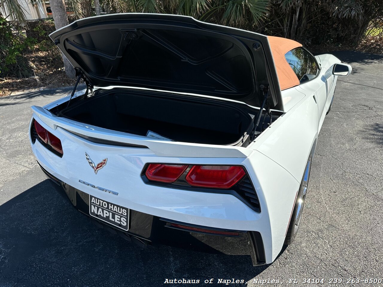 2014 Chevrolet Corvette Stingray Convertible 2LT   - Photo 27 - Naples, FL 34104