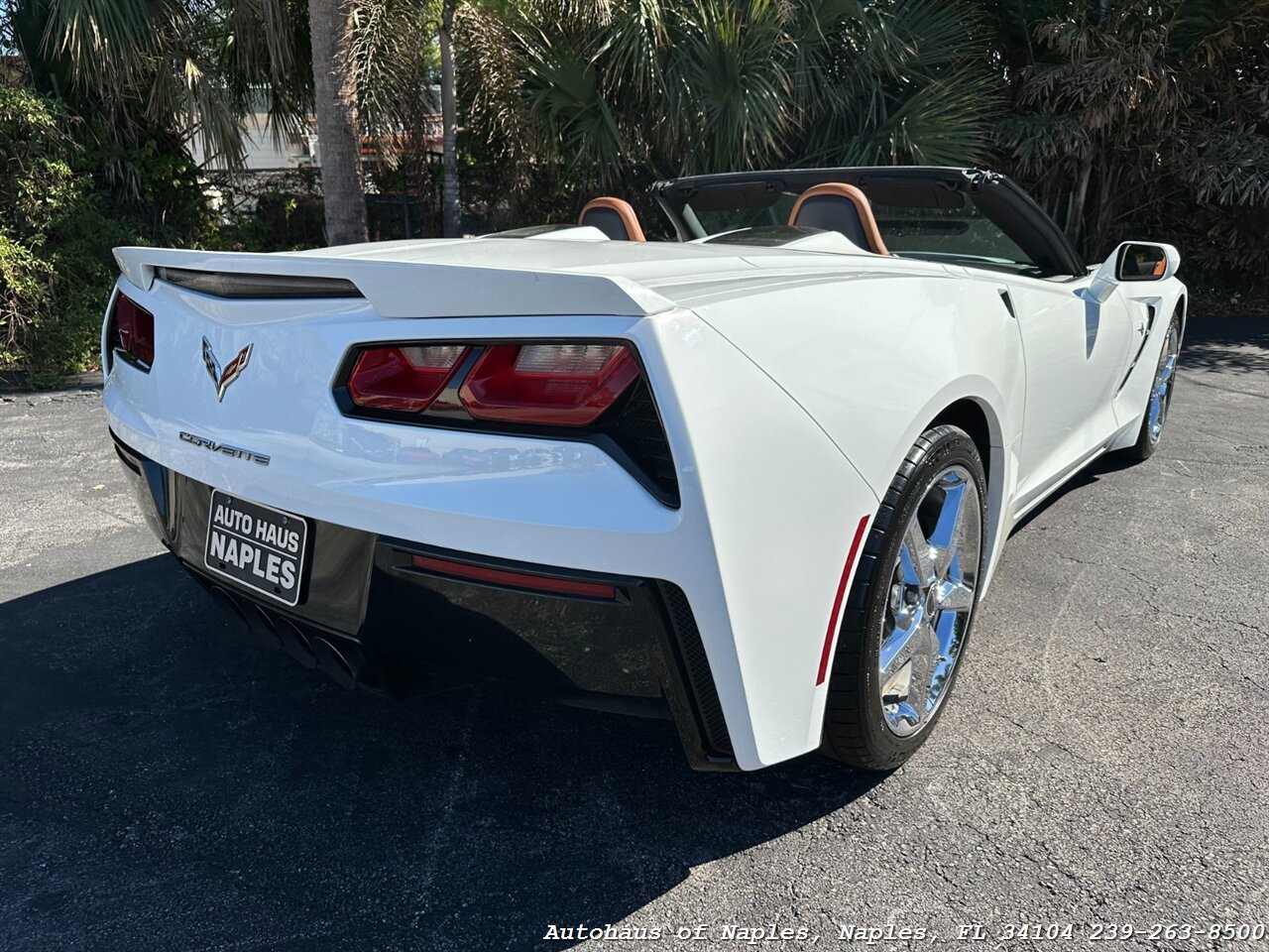 2014 Chevrolet Corvette Stingray Convertible 2LT   - Photo 13 - Naples, FL 34104