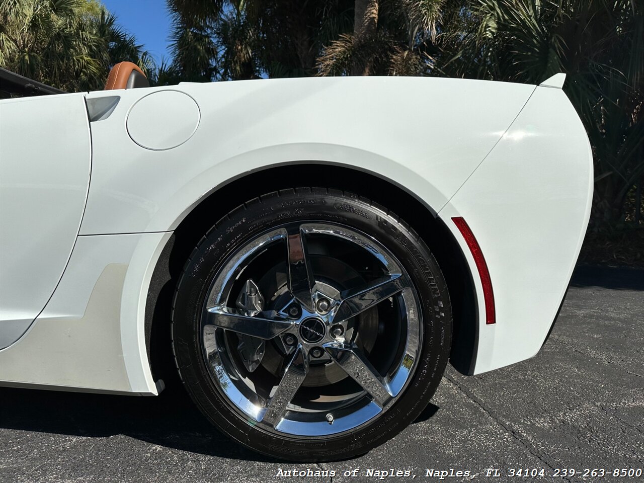 2014 Chevrolet Corvette Stingray Convertible 2LT   - Photo 10 - Naples, FL 34104