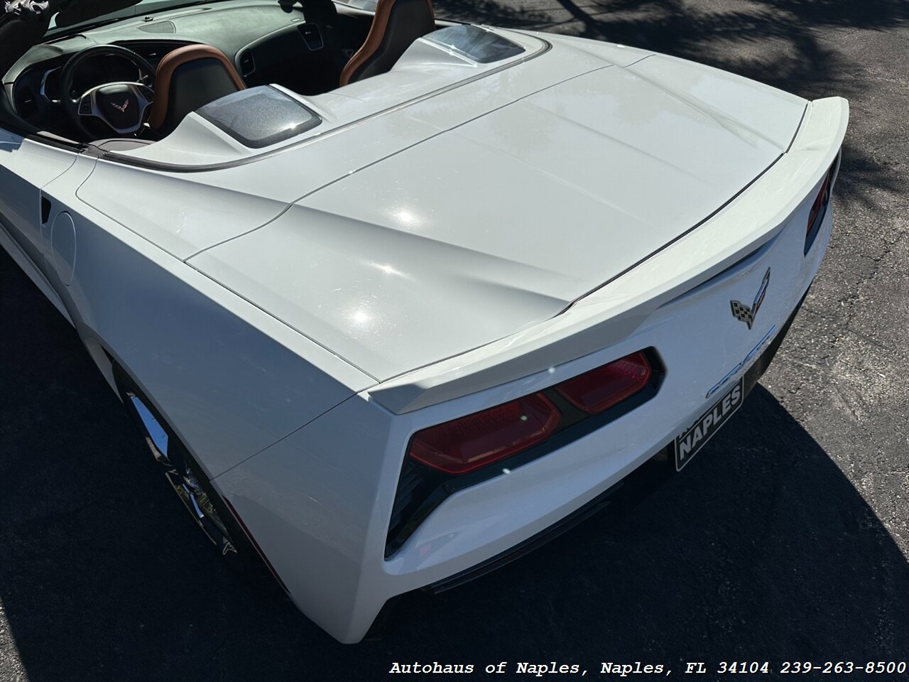 2014 Chevrolet Corvette Stingray Convertible 2LT   - Photo 14 - Naples, FL 34104