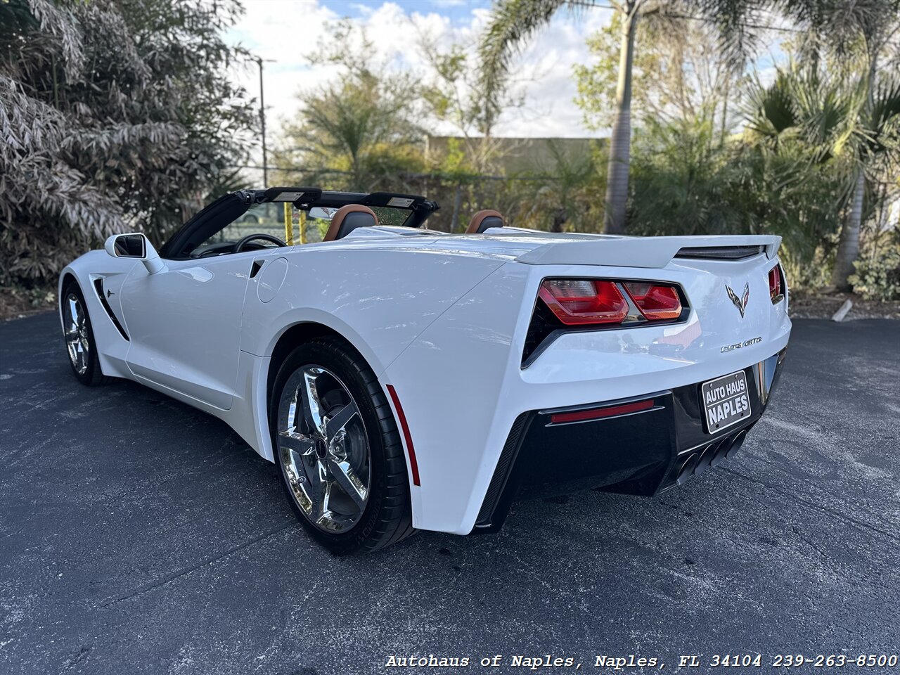 2014 Chevrolet Corvette Stingray Convertible 2LT   - Photo 14 - Naples, FL 34104