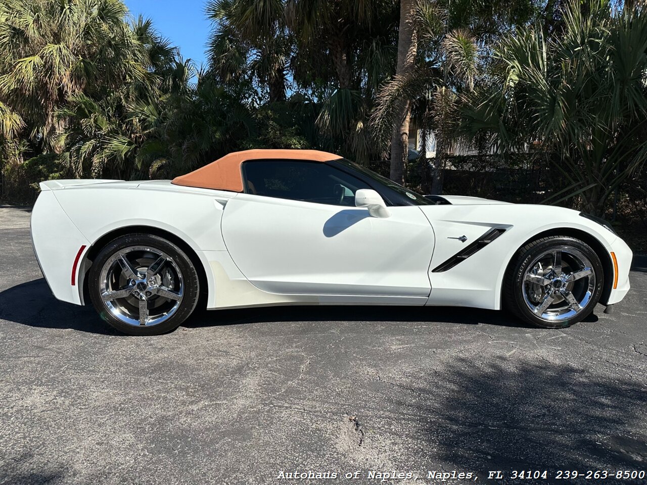 2014 Chevrolet Corvette Stingray Convertible 2LT   - Photo 21 - Naples, FL 34104