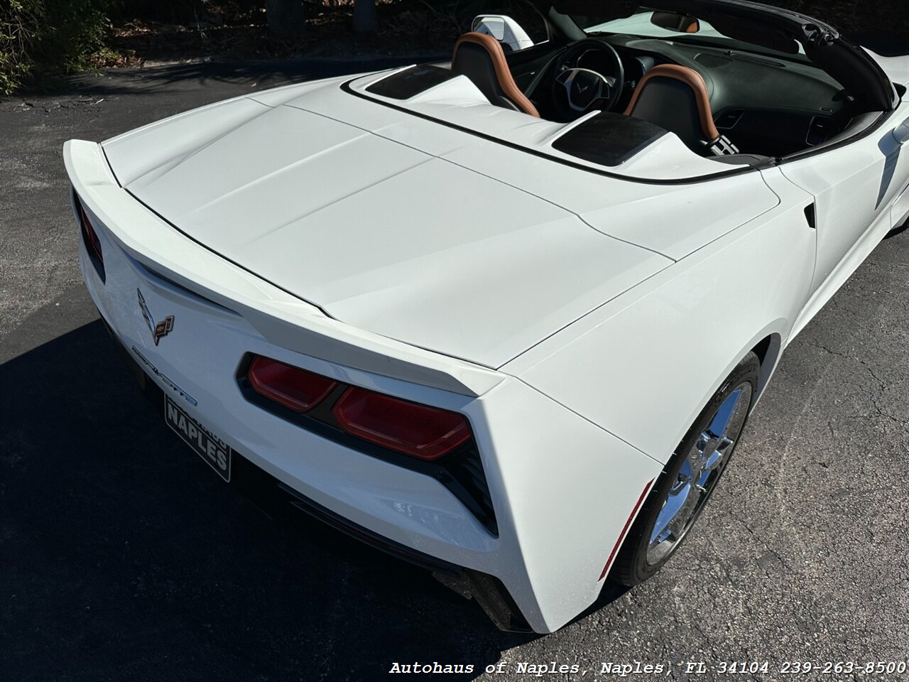 2014 Chevrolet Corvette Stingray Convertible 2LT   - Photo 15 - Naples, FL 34104