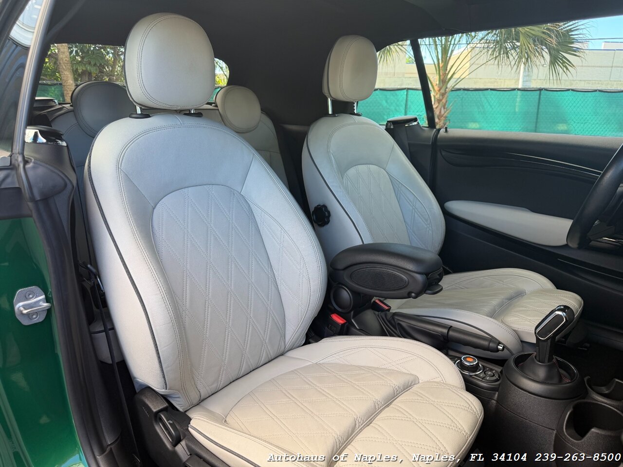 2020 MINI Convertible Cooper S - Photo 29 - Naples, FL 34104