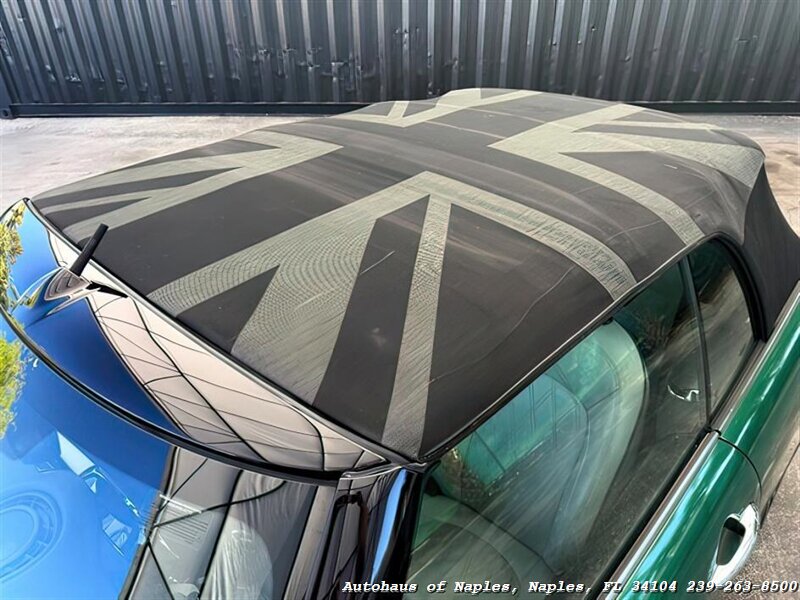 2020 MINI Convertible Cooper S   - Photo 17 - Naples, FL 34104