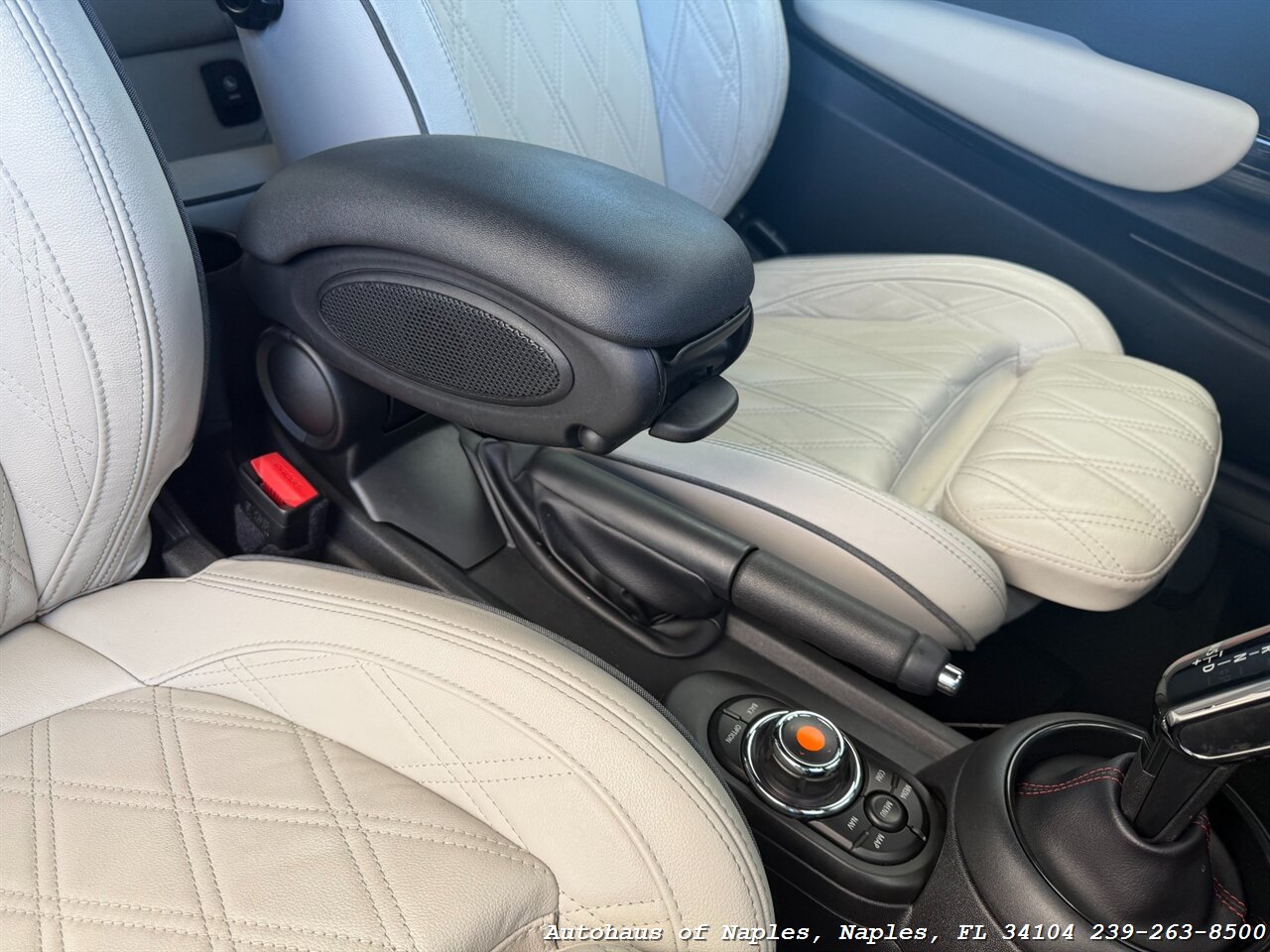 2020 MINI Convertible Cooper S - Photo 32 - Naples, FL 34104