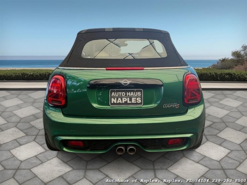 2020 MINI Convertible Cooper S   - Photo 7 - Naples, FL 34104
