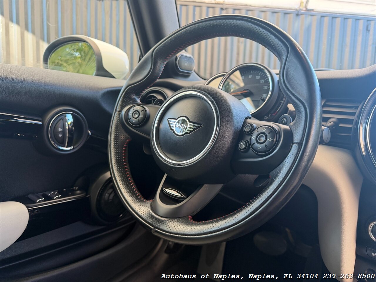 2020 MINI Convertible Cooper S - Photo 33 - Naples, FL 34104
