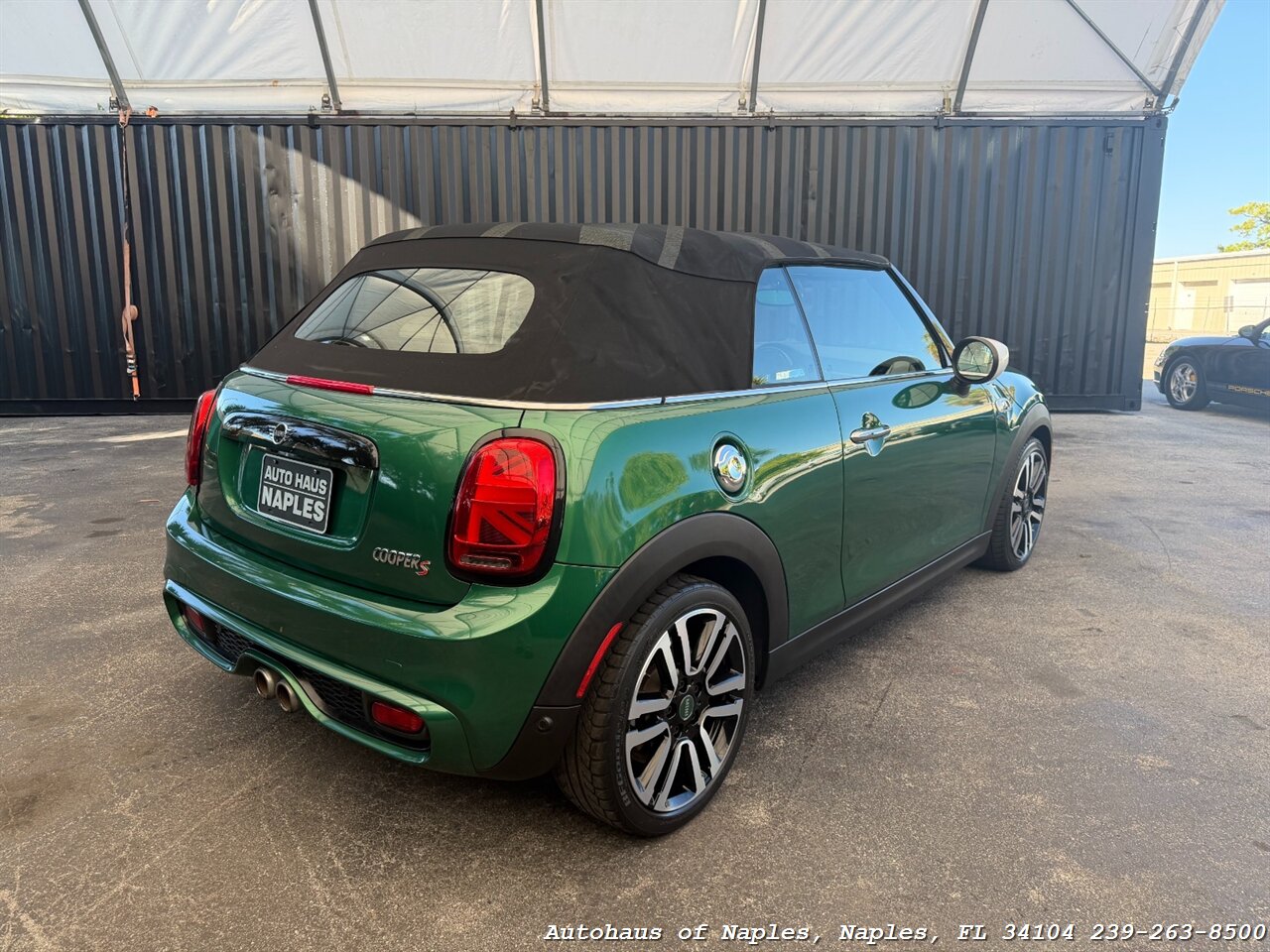 2020 MINI Convertible Cooper S - Photo 8 - Naples, FL 34104