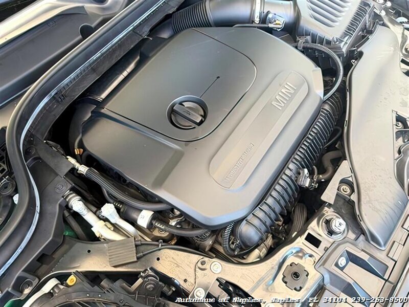 2020 MINI Convertible Cooper S   - Photo 19 - Naples, FL 34104