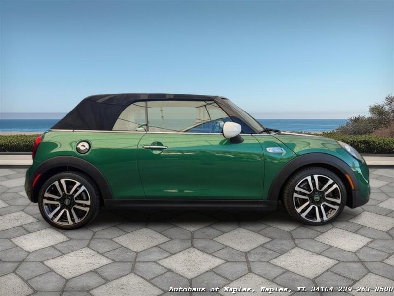 2020 MINI Convertible Cooper S   - Photo 9 - Naples, FL 34104