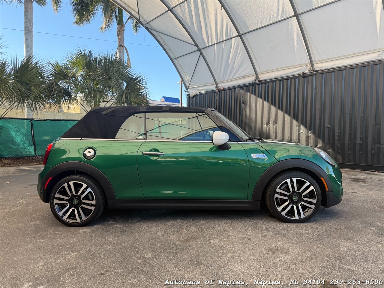 2020 MINI Convertible Cooper S - Photo 9 - Naples, FL 34104