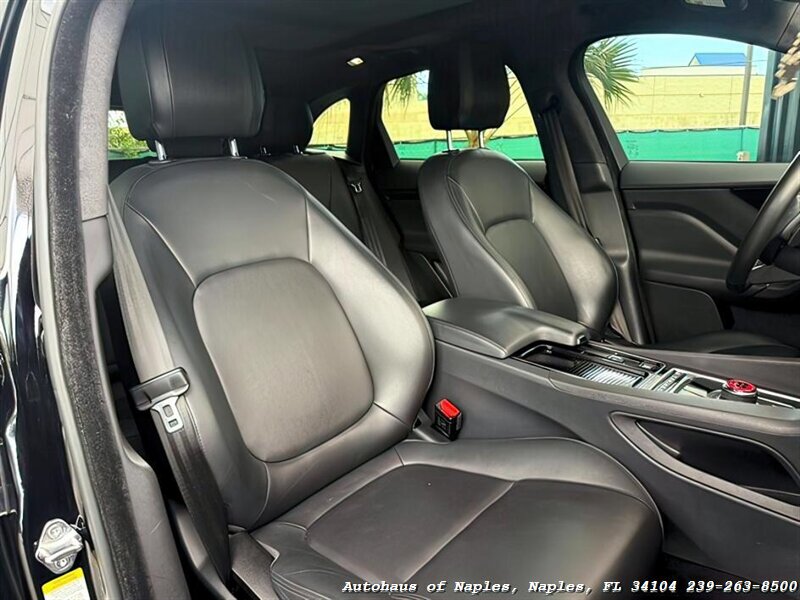 2019 Jaguar F-PACE 25t Premium   - Photo 28 - Naples, FL 34104