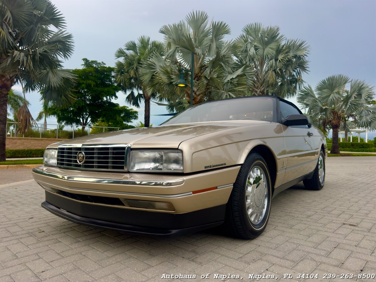 1993 Cadillac Allante - Photo 2 - Naples, FL 34104
