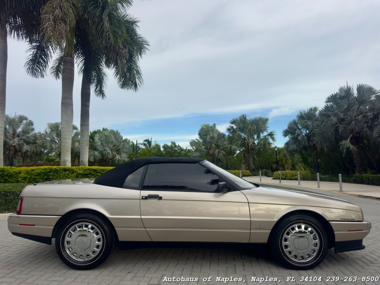 1993 Cadillac Allante - Photo 3 - Naples, FL 34104