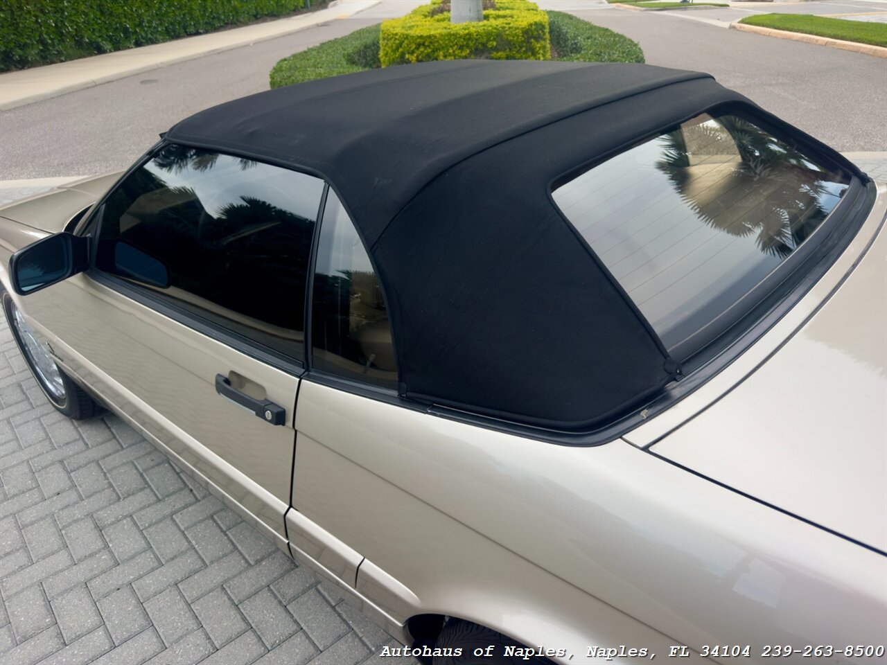 1993 Cadillac Allante - Photo 9 - Naples, FL 34104