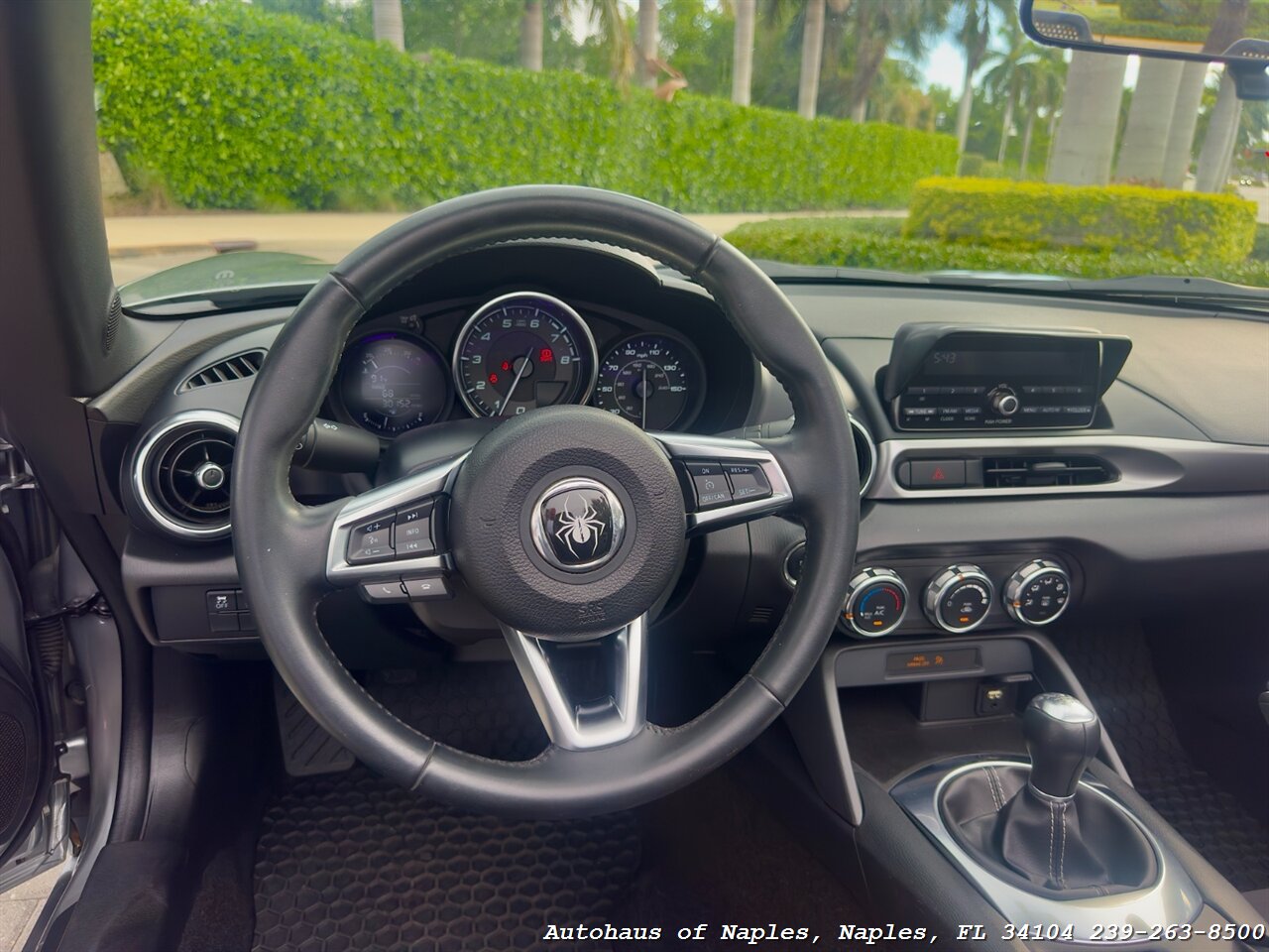 2017 FIAT 124 Spider Classica - Photo 16 - Naples, FL 34104