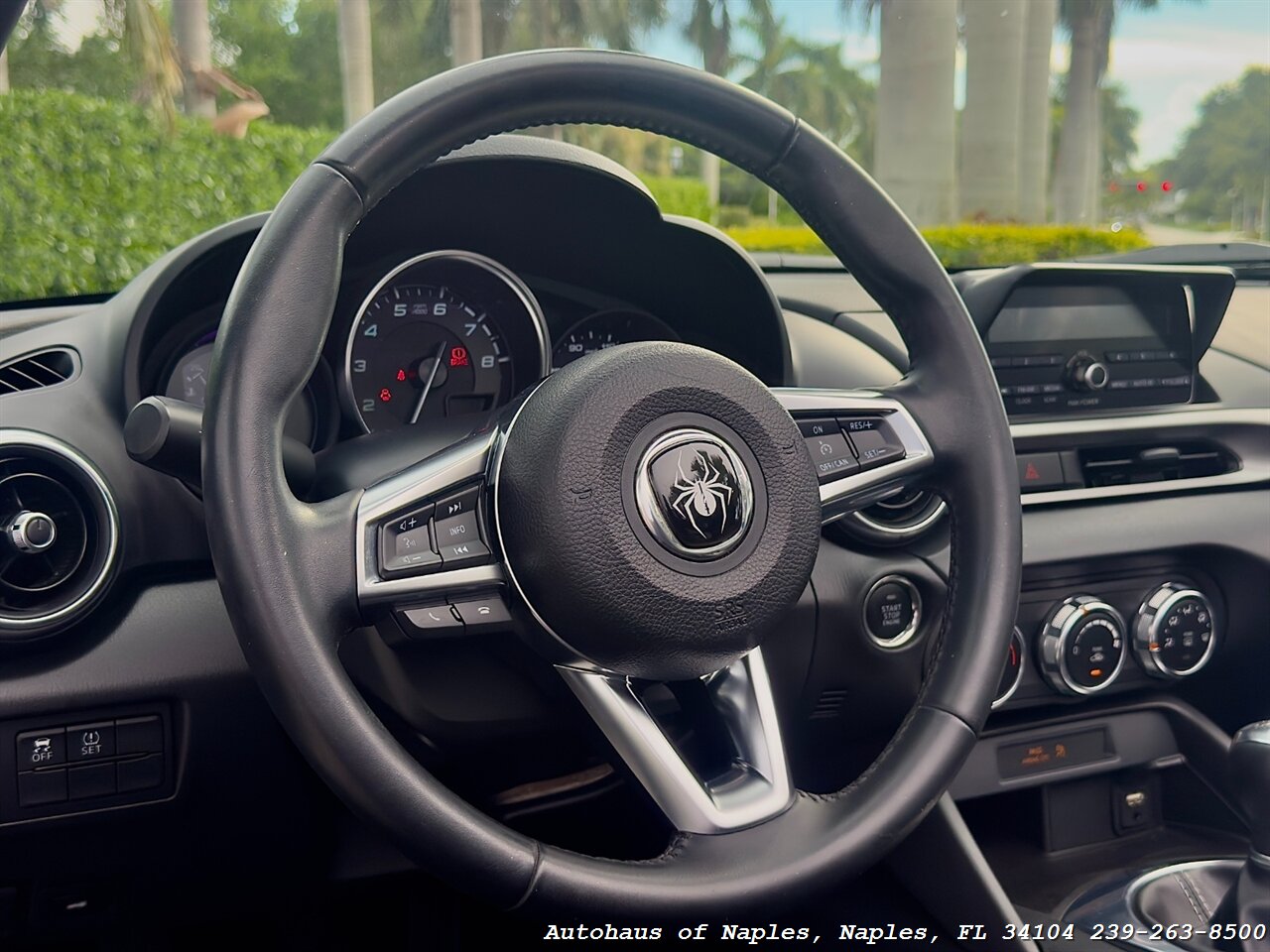 2017 FIAT 124 Spider Classica - Photo 15 - Naples, FL 34104