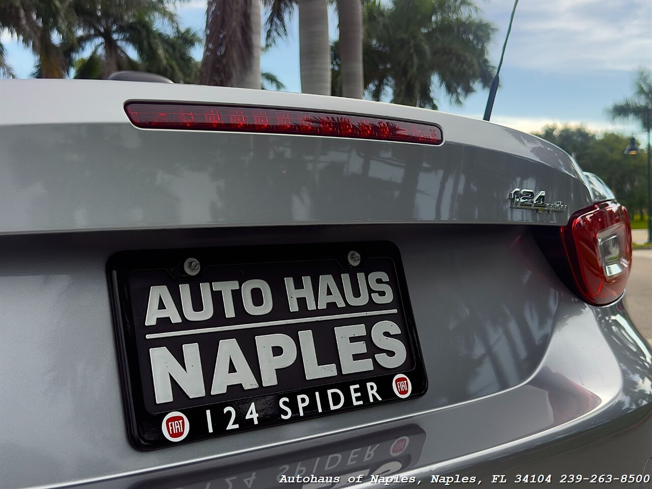 2017 FIAT 124 Spider Classica - Photo 4 - Naples, FL 34104